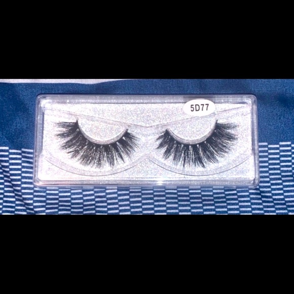 Other - lashes (one set)